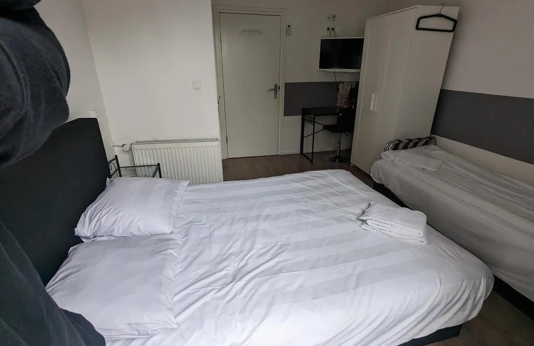 Hotel Chao Nl 24 Hours Open-1